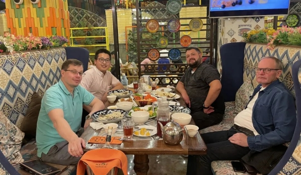 Berganding bahu untuk masa depan yang lebih baik, QGM sangat membantu pembinaan infrastruktur Rusia