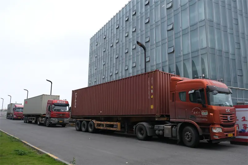 Mesin Membuat Bata QGM Dihantar ke Timur Tengah, membantu pembinaan serantau mengambil lompatan baru ke hadapan