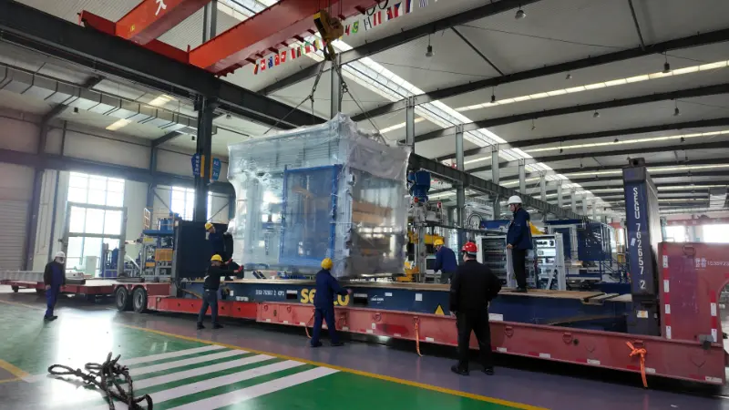 Mesin Pembuat Bata Pintar QuanGong memulakan perjalanan luar negara baharu, menyumbang kepada peningkatan hijau infrastruktur global.